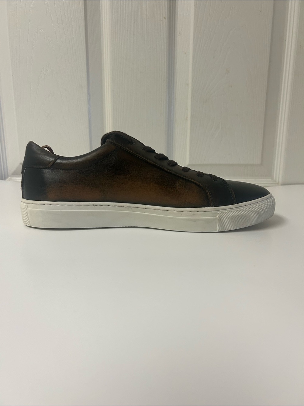 Suitsupply Brown Leather Low-Top Sneakers with White Soles - Picture 8 of 10